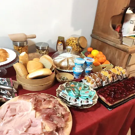 - Margherita 3*